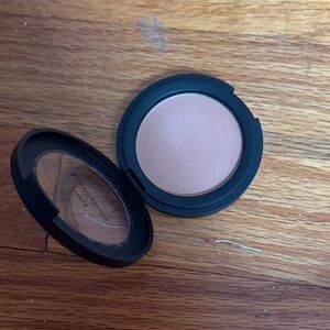 Bare minerals blush beige for days